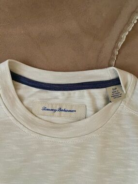 Tommy Bahama Off-White Short-Sleeve Crew Tee with Navy Trim